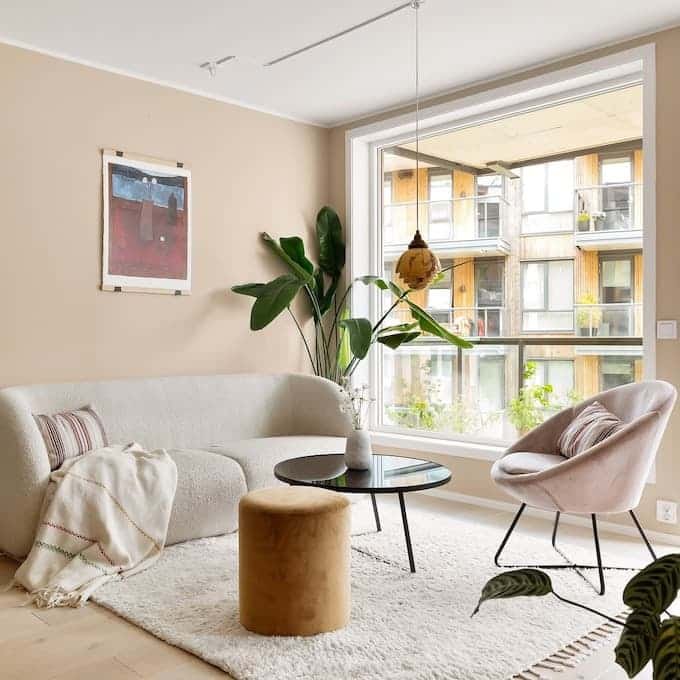 Accent Chair Pink Round