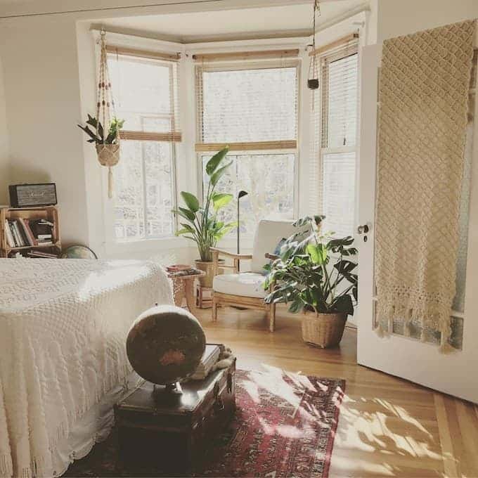 Cozy Bedroom Lighting