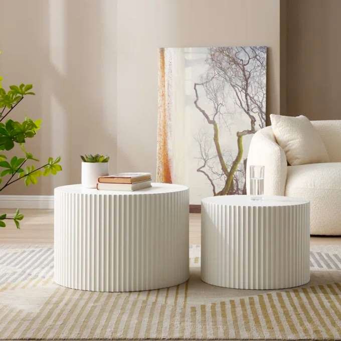 White coffee table set