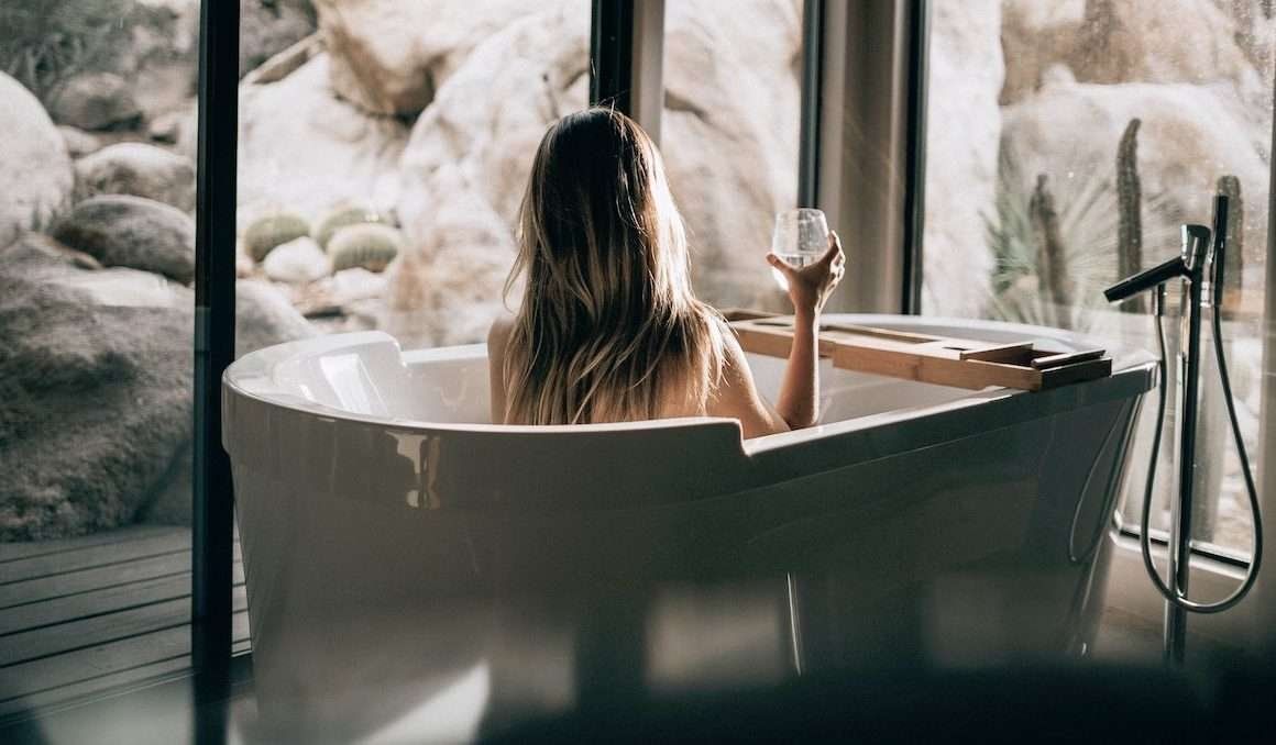 Freestanding Bathtubs with Jets Ftr